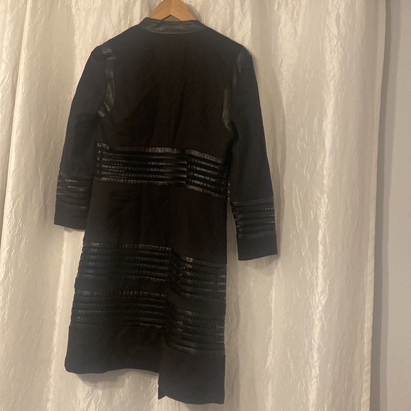 Womens jacket - Picture 2 of 3